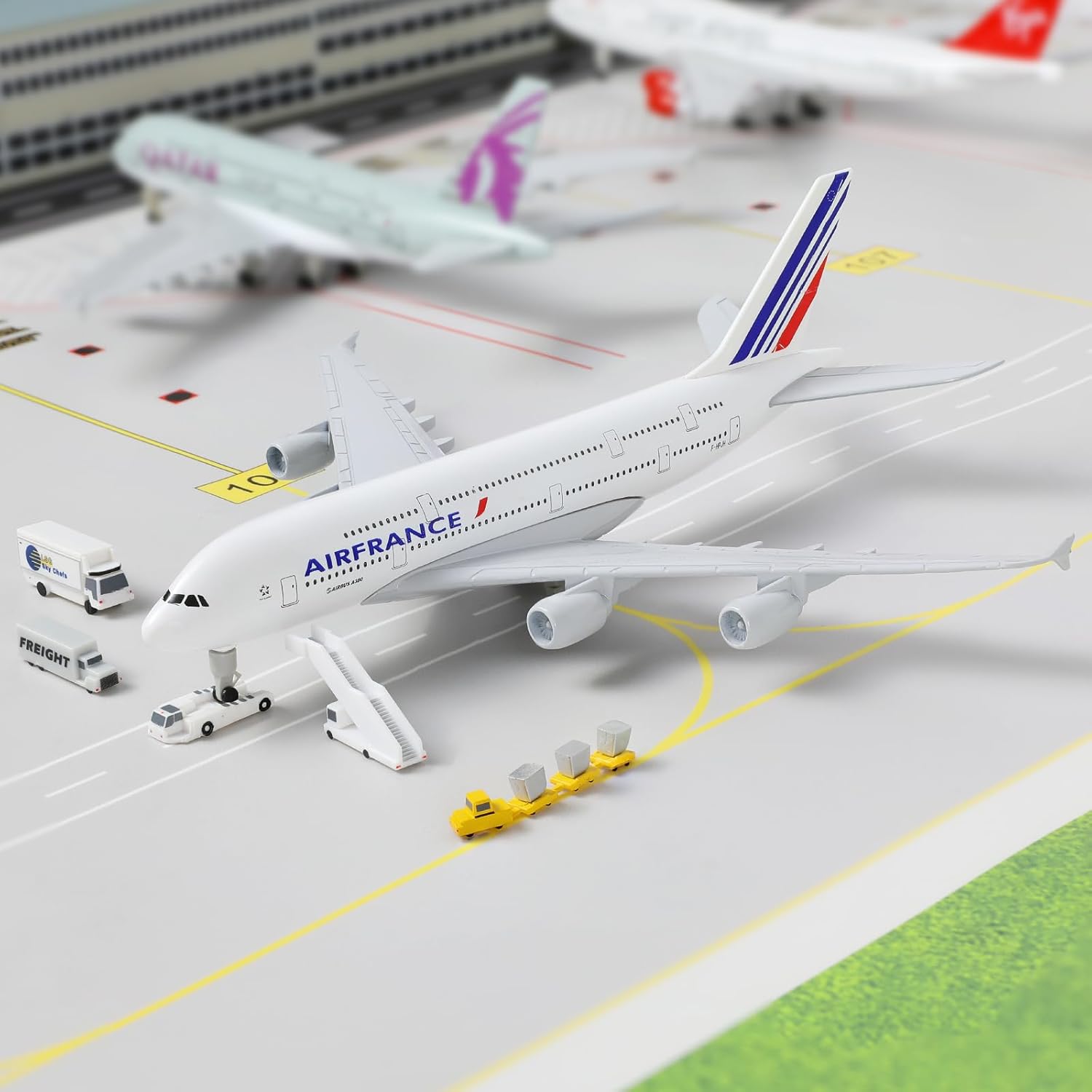 Modelo de Avião Air France A38 - Model Airplane Plastic avaliação e preço